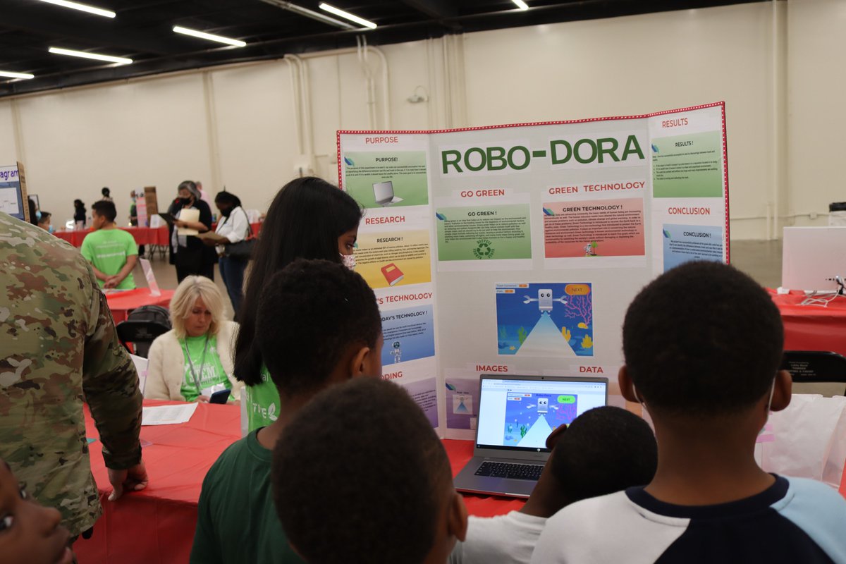 LISAAcademy's tweet photo. Enjoy the many photos of students presenting their STEM projects at the 8th Annual Arkansas STEM Festival held at the Hall of Industry on the State Fairgrounds today! 🧪🧑‍🔬👨‍🔬👩‍🔬 #LISASTEM #LOOKintoLISA https://t.co/xB6mZvVJU4