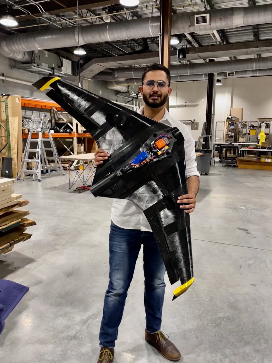 RutPatel_'s tweet photo. Fly like a jet, Sting like a hornet
@voyagerind 
#250MPH 
#UAV 
#Drone 
#VoyagerEngineering https://t.co/r0xWtCHWMG