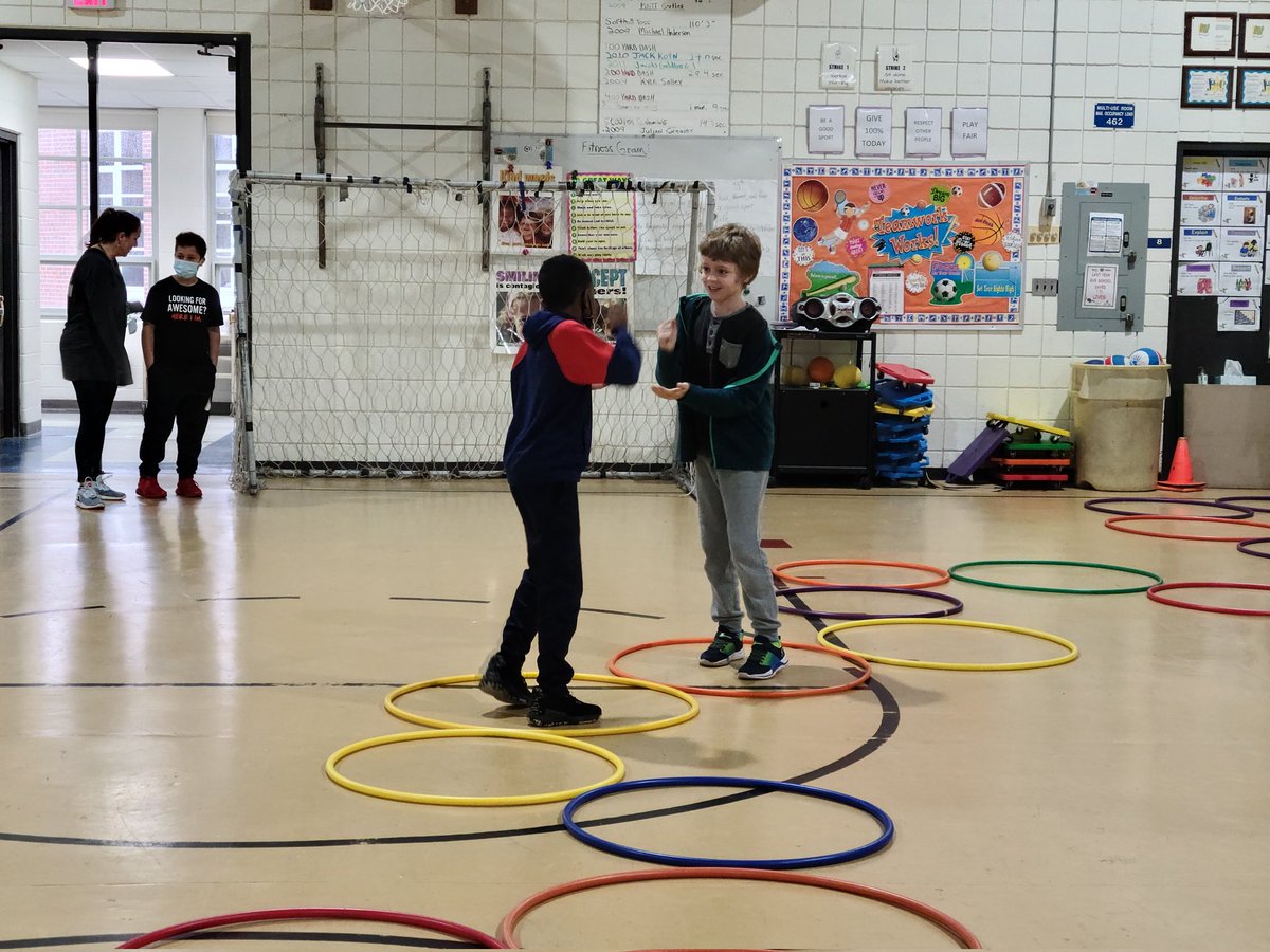 tmorris161's tweet photo. 4th grade celebrating our achievements and growth at the end of testing!! @western161 @sd161learns @AWagnersClass @KWallace2014 https://t.co/40ycxa8jYN