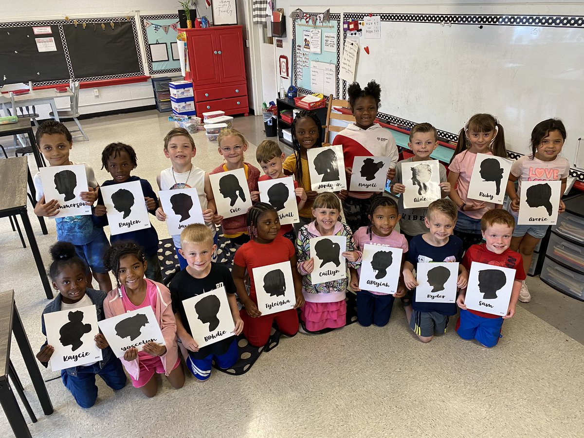 Happy Mother’s Day from these 1st graders! 💜 #GuildStrong