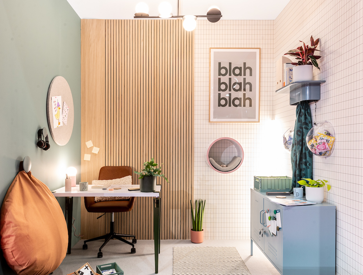 granddesigns's tweet photo. The #WorkingFromHome Project winner was revealed at #GrandDesignsLive earlier this week. Check out all the room sets and find out who won 🥇➡️ https://t.co/S1DwgfgtND

To see the room sets for yourself, head to Grand Designs Live at ExCel London this weekend! https://t.co/OOOfU2RA2n