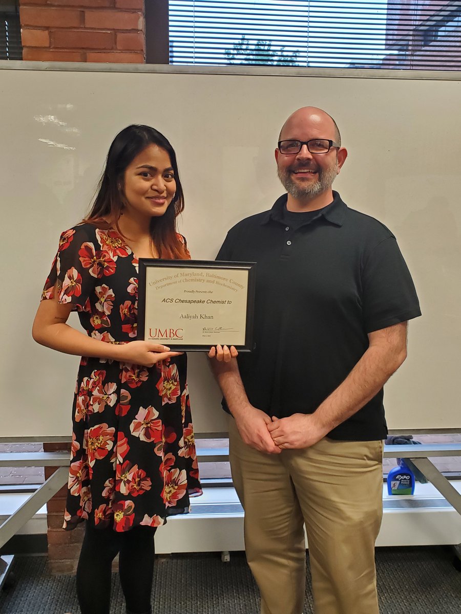 Congrats! <a href="/akhan457/">Aaliyah Khan</a> Received the Chesapeake ACS Award <a href="/UMBCChemistry/">UMBC Chemistry</a> <a href="/umbc_lsamp/">UMBC_LSAMP</a> Aaliyah will be at <a href="/PennChemistry/">Penn Chemistry</a> in the Fall. #compchem #DFT #materialsscience #WomenInSTEM