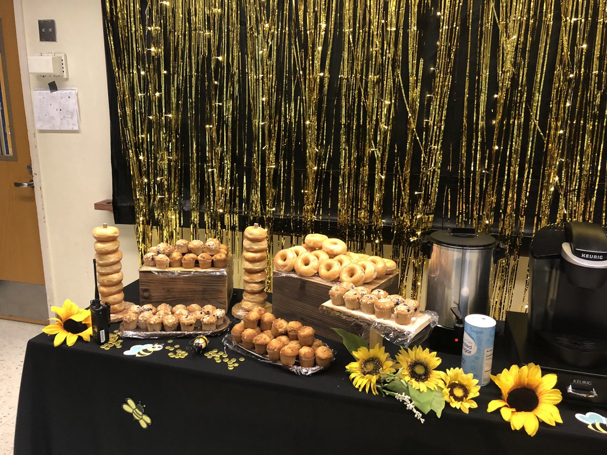 Wini_StayReady's tweet photo. Atwell has really set the bar for Teacher Appreciation Week! We’ve had a theme for each day paired with a tasty meal! It’s a joy to be valued and honored. Hats off to Ms. Whitfield &amp; our  Amazing AP’s! https://t.co/JX9or94CSr
