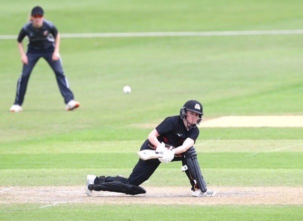 beeston_sports's tweet photo. ⭐️NEW SIGNING⭐️ @StephButler23 @CentralSparks All rounder joins @beeston_sports 

This right arm off spin spinner and left handed batter is just about to embark on her franchise season with the Sparks who are based for their home games at Edgbaston and New Road

#welcomeSteph https://t.co/g4uLzruNOk