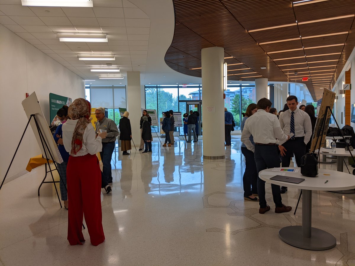 We celebrate the Honors College students in HHS 491/492 with Dr. Ali Weinstein. These students conducted clinical research with labs, medical institutions, and community health organizations in our region.
