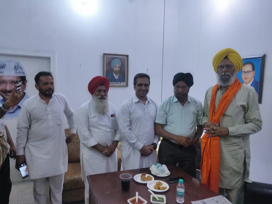 deepakPILOTfans's tweet photo. Good going Dr Kashmir Singh Sohal Ji MLA Tarn Taran Sahib for development of Tarn Taran Sahib
@VarunRajSingh26 @BhagwantMann @ArvindKejriwal @AAPPunjab @AamAadmiParty @raghav_chadha #India #Punjab @HarpalCheemaMLA @JarnailSinghAAP @DrDeepakPILOT #DeepakPILOT https://t.co/bU0m5VQr89