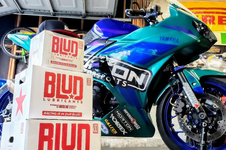ninjabraap's tweet photo. Super thankful for my sponsors, looking forward to an awesome year. @bludlubricants @VortexRacing @Motion_Pro @GalferUSA  #nortonmotorsports #bludlubricants #vortexracing #galferusa #motionpro #yamaha #yamahar3 #r3 #sportbike #superbike #supersport #motorcycle #motorbike #racing https://t.co/ZY1SxfkaD9