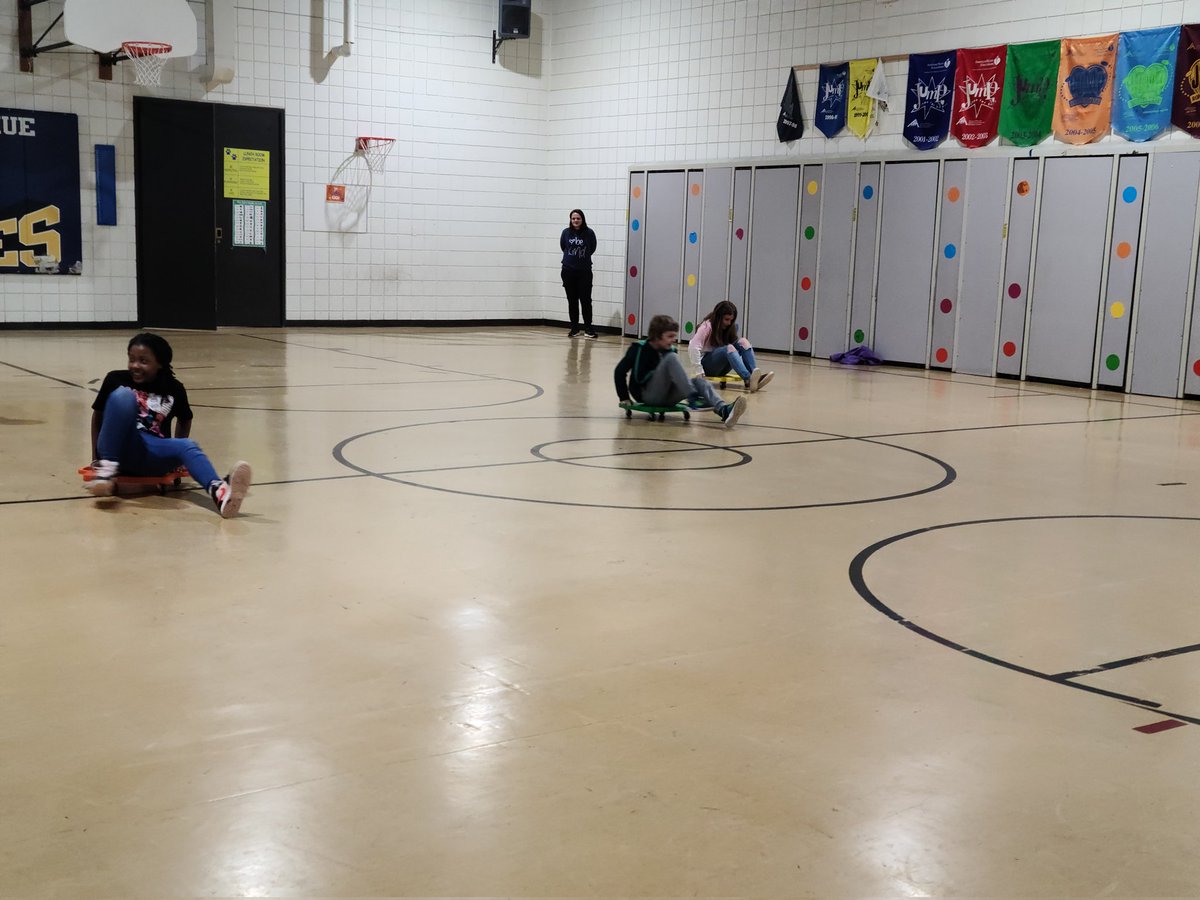 tmorris161's tweet photo. "Racing" to the end of the year! #4thgraderocks @AWagnersClass @KWallace2014 @western161 @sd161learns https://t.co/eyJ8clJPzC
