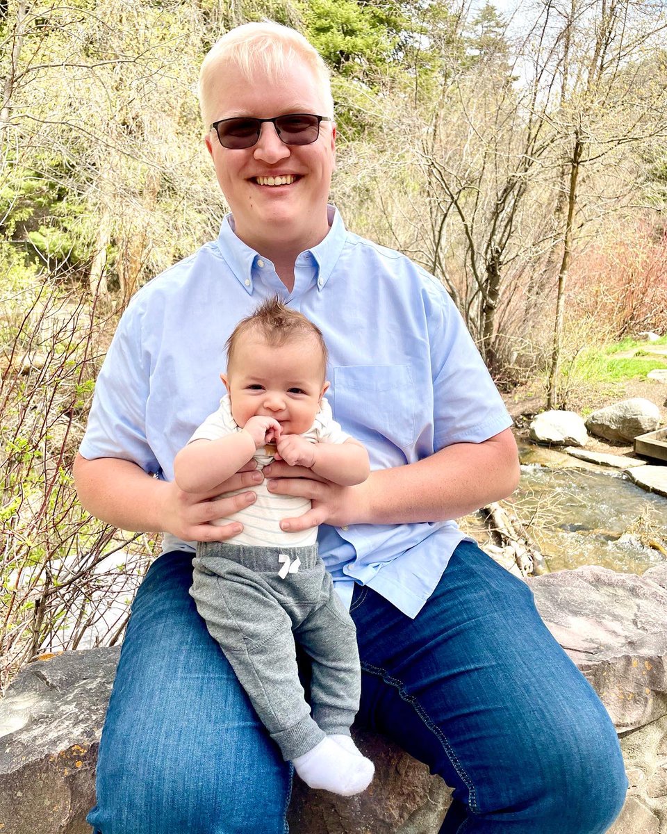 LizzyPalmatier's tweet photo. I don’t know what I did to get so lucky. I love my boys! ❤️ #babydaddy #babyboy #momlife #myboys #family https://t.co/Zyy5oRLGVd