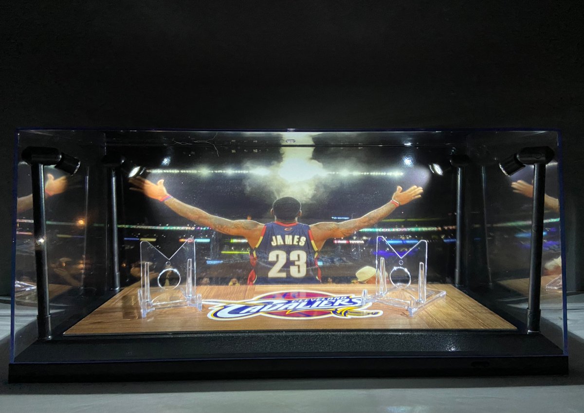 BReese01376963's tweet photo. Lebron custom
#chalktoss https://t.co/FyCCHISzqm