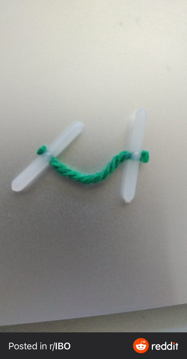 Ameerao_'s tweet photo. The confusion when they put this on my desk https://t.co/JsR0nPq82k