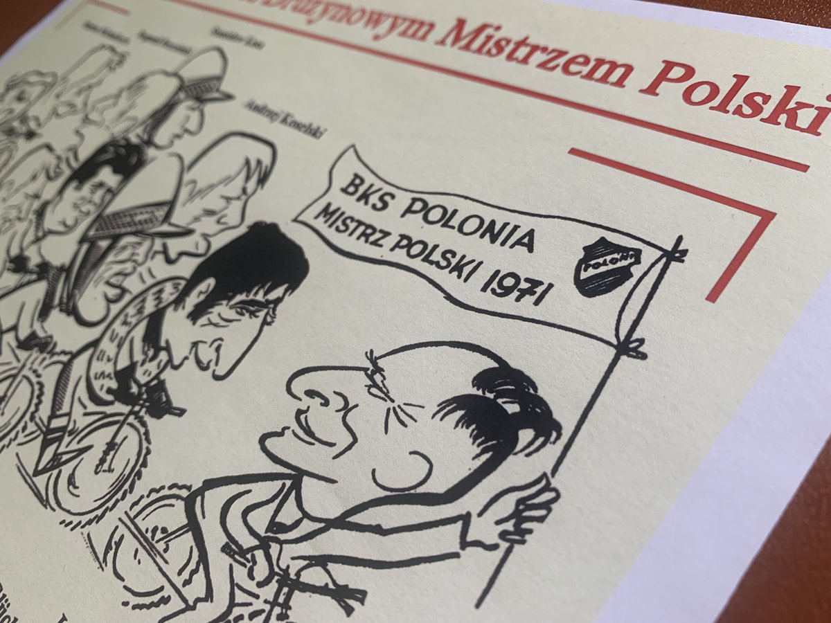 m_mlodzikowski's tweet photo. Takie perełki ma w swoich zbiorach Jarek Gamszej. Efektowną, okazjonalną (z okazji DMP 71) grafikę będzie można zobaczyć w najbliższym programie zawodów, czyli podczas meczu @PoloniaBDG - ROW Rybnik (15.05). W nim także niezwykła historia podpalenia toru… 🔥 Składamy i do druku! https://t.co/zkCcU9AWPC
