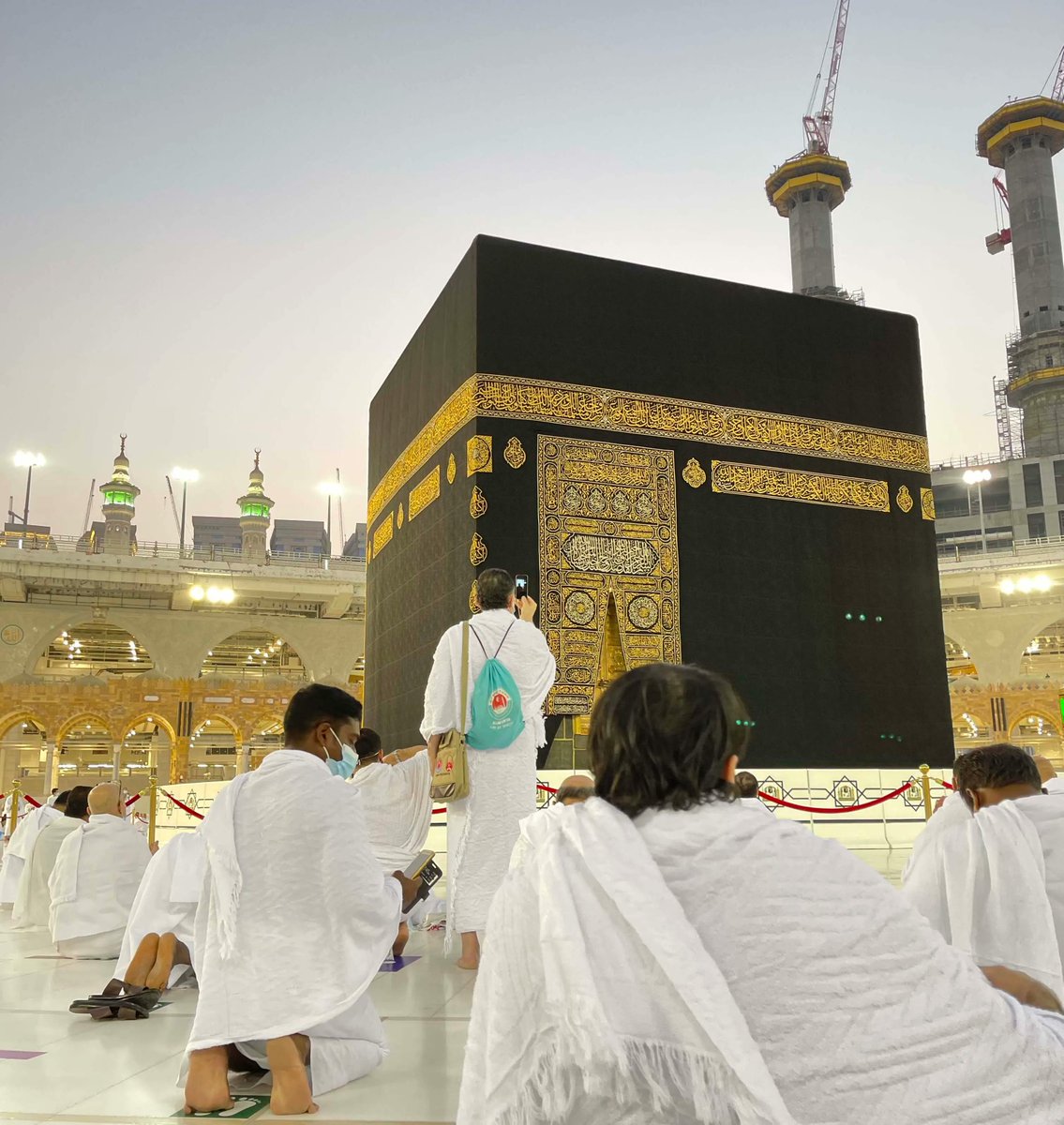 Hadithoftheday's tweet photo. The sky above and the light below, this blessed House is the best on Earth!

Photo Credit: Najeeb Mir https://t.co/romXbpoDhC