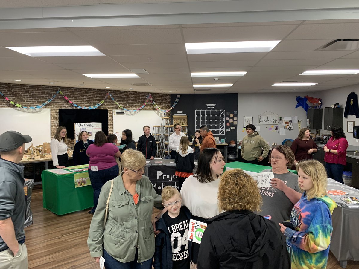 GISA Middle School tweet media
