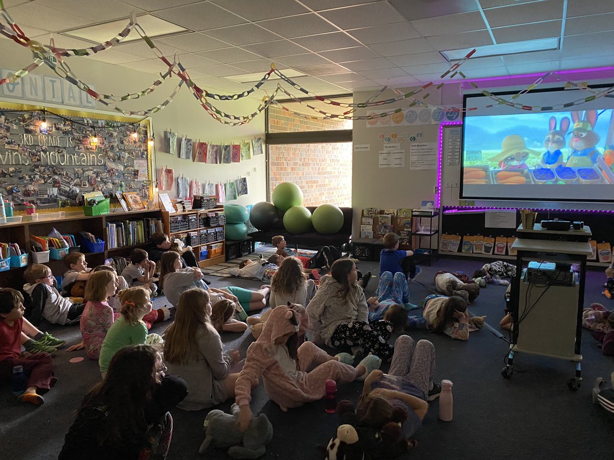 MissKnoepfler's tweet photo. Celebrating the end of NSCAS and Lazy Day @MPS_Morton with a movie and popcorn party as a whole grade level!! @MalonePrincipal #MavericksMoveMountains https://t.co/zvBQPESevM
