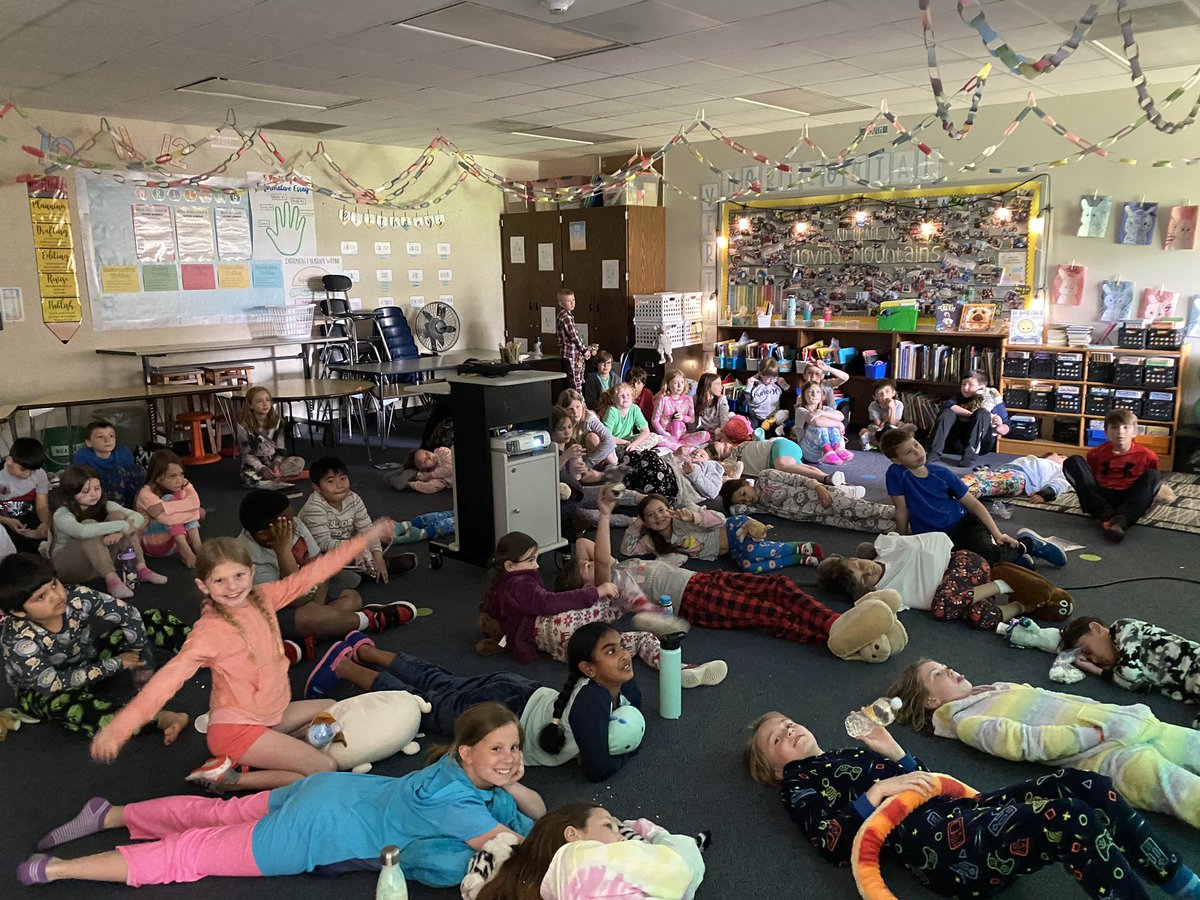 MissKnoepfler's tweet photo. Celebrating the end of NSCAS and Lazy Day @MPS_Morton with a movie and popcorn party as a whole grade level!! @MalonePrincipal #MavericksMoveMountains https://t.co/zvBQPESevM
