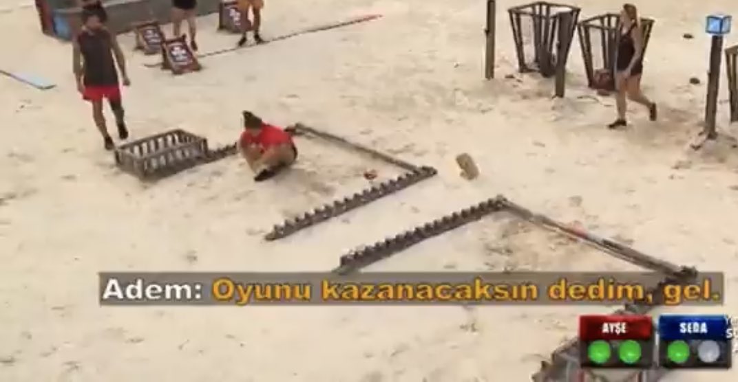 freyaluuna's tweet photo. ayşe orada o kadar yalnız ki, teşekkürler ademim ya🧡 https://t.co/GA3qg8ADrX