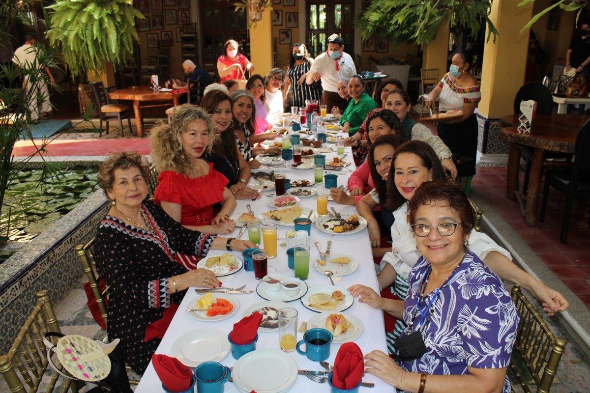 Mujeres_IndustrialesTab tweet media