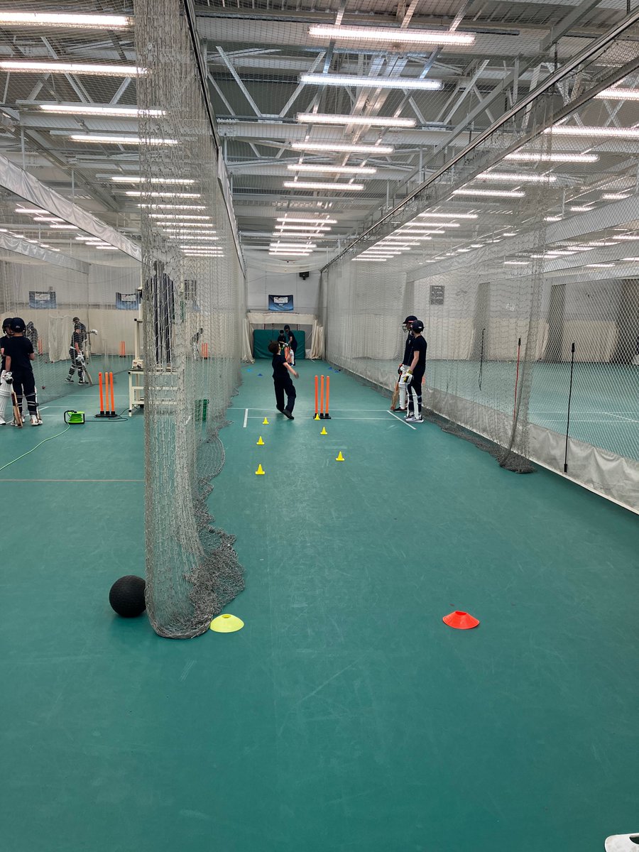 kings_ely_sport's tweet photo. A fantastic opening day of the Yorkshire Cricket tour for the year 7/8 pupils with a professional cricket session at Headingley Cricket Ground and a tour of the stadium. All the boys had a great time and are looking forward to their fixture tomorrow @StPetersYork https://t.co/HgaSA52ya7