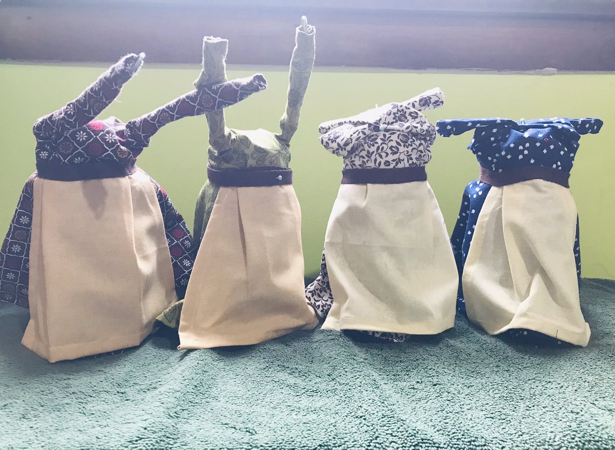 EmilyZelasko's tweet photo. It looks and feels like I didnโt do anything ๐ but progress is being made
#emilyzelaskoart #craft #artprogress #somthingdifferent https://t.co/ADU2ezs1Es