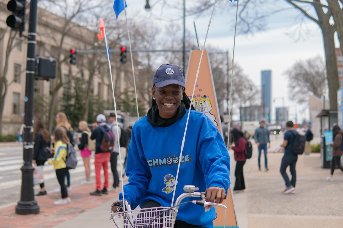 A few weeks ago, Schmooze took over #Boston and its college campuses. VDA designed and constructed mobile brand activations that @schmooze_dating took to MIT, Harvard and other local universities to reach students looking for dates in a more organic and unconventional way.