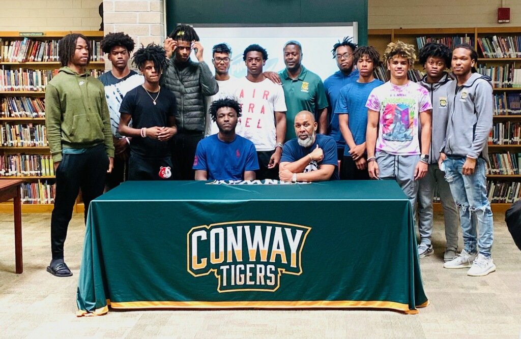 CwayBoysHoops's tweet photo. @ElijahHuffman6 made it official today and committed to @CoachMayshack &amp; @PHCCAthletics. He will be missed. Good luck EJ. We're all proud of you. https://t.co/ih0G6jdq7D