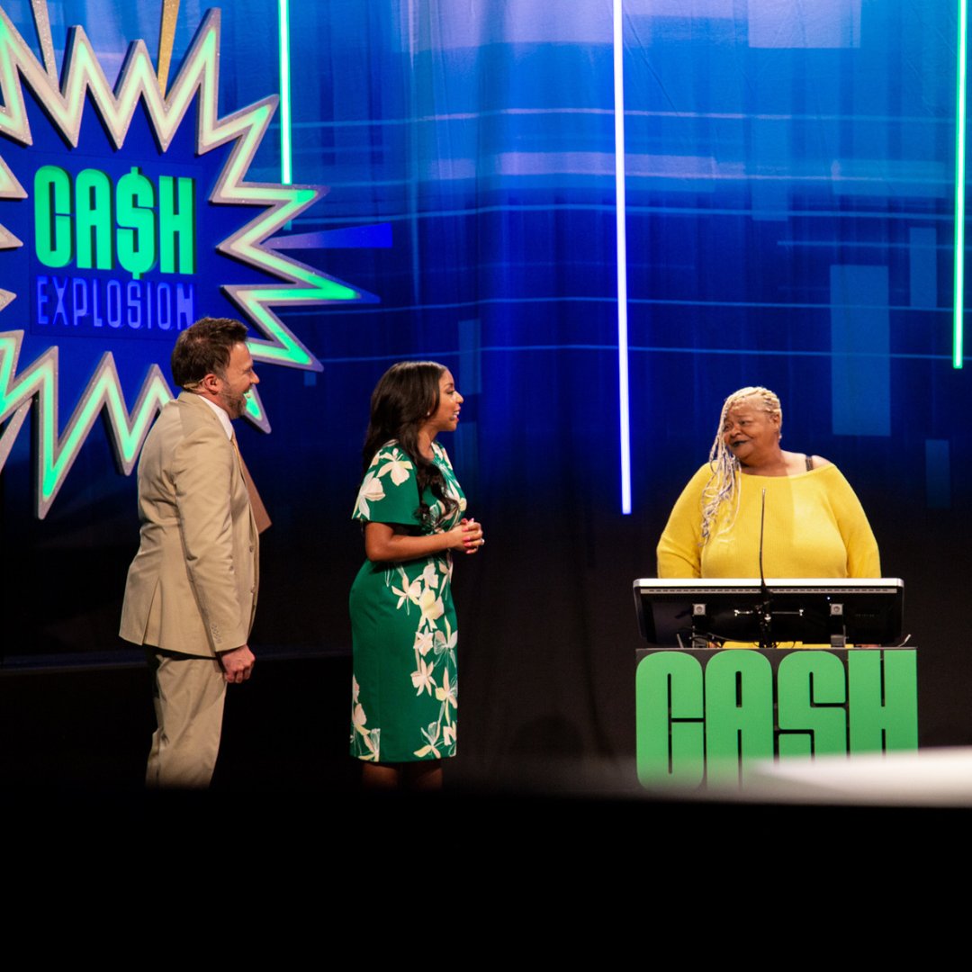 OHCashExplosion's tweet photo. Checkout some behind scenes action from last week's show.
#CashExplosion https://t.co/mdlyYrLutI