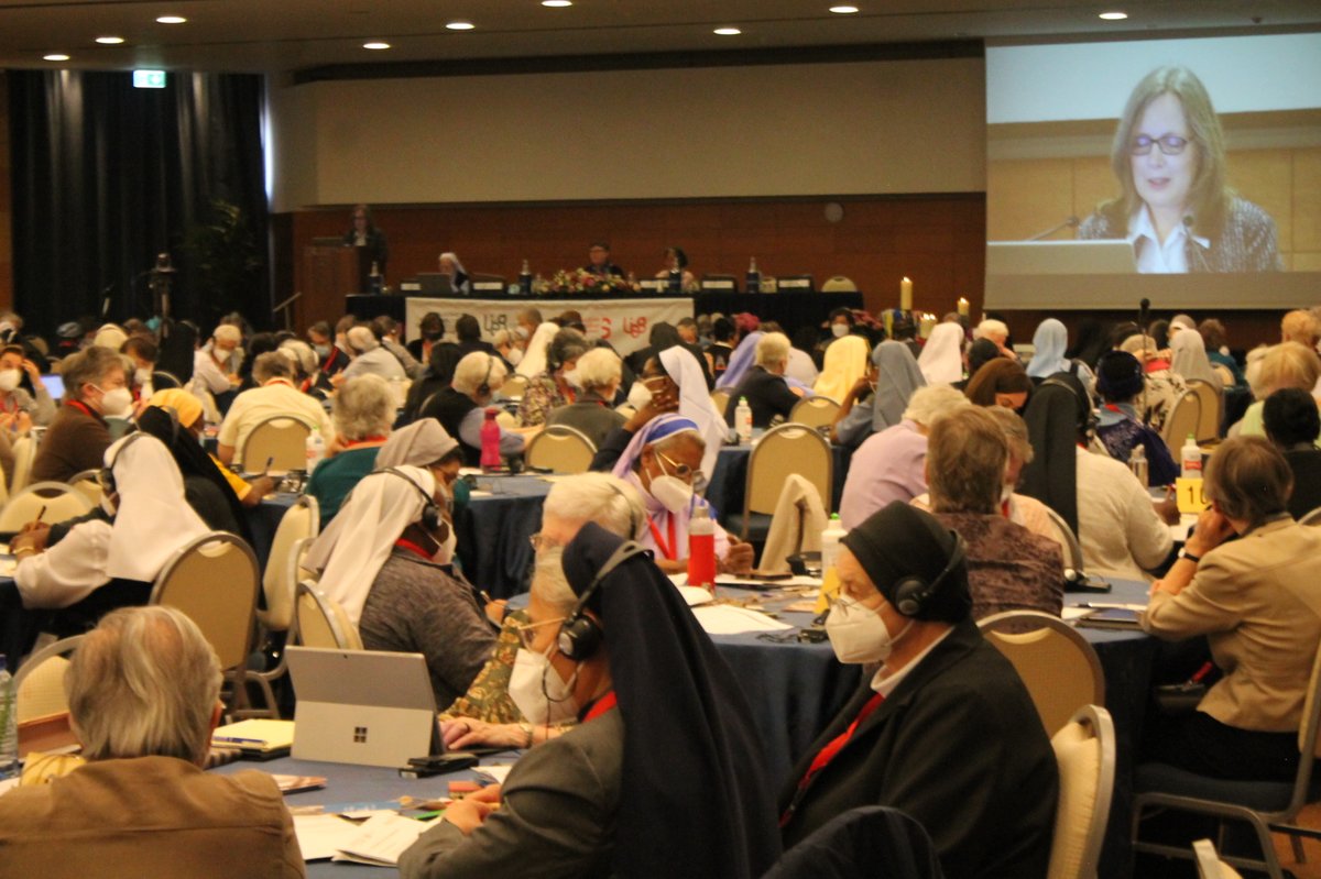 Generalate - Sisters of Social Service tweet media