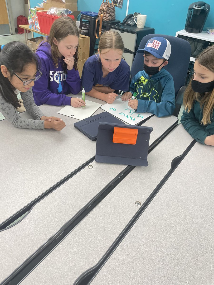 Amanda Maloney tweet media