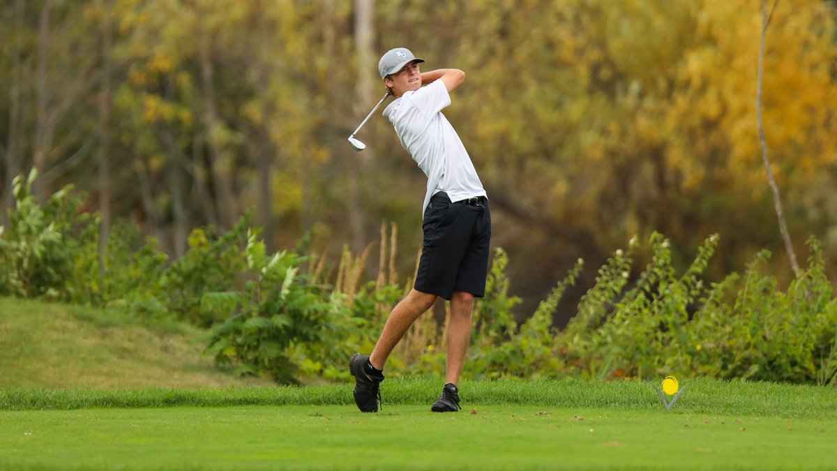 BUPilots's tweet photo. Men's Golf: Kumfer Earns All-Crossroads League Nod #TrueBlueBU
 - https://t.co/Dy8yqYYg7E https://t.co/apEV8ZwNZZ