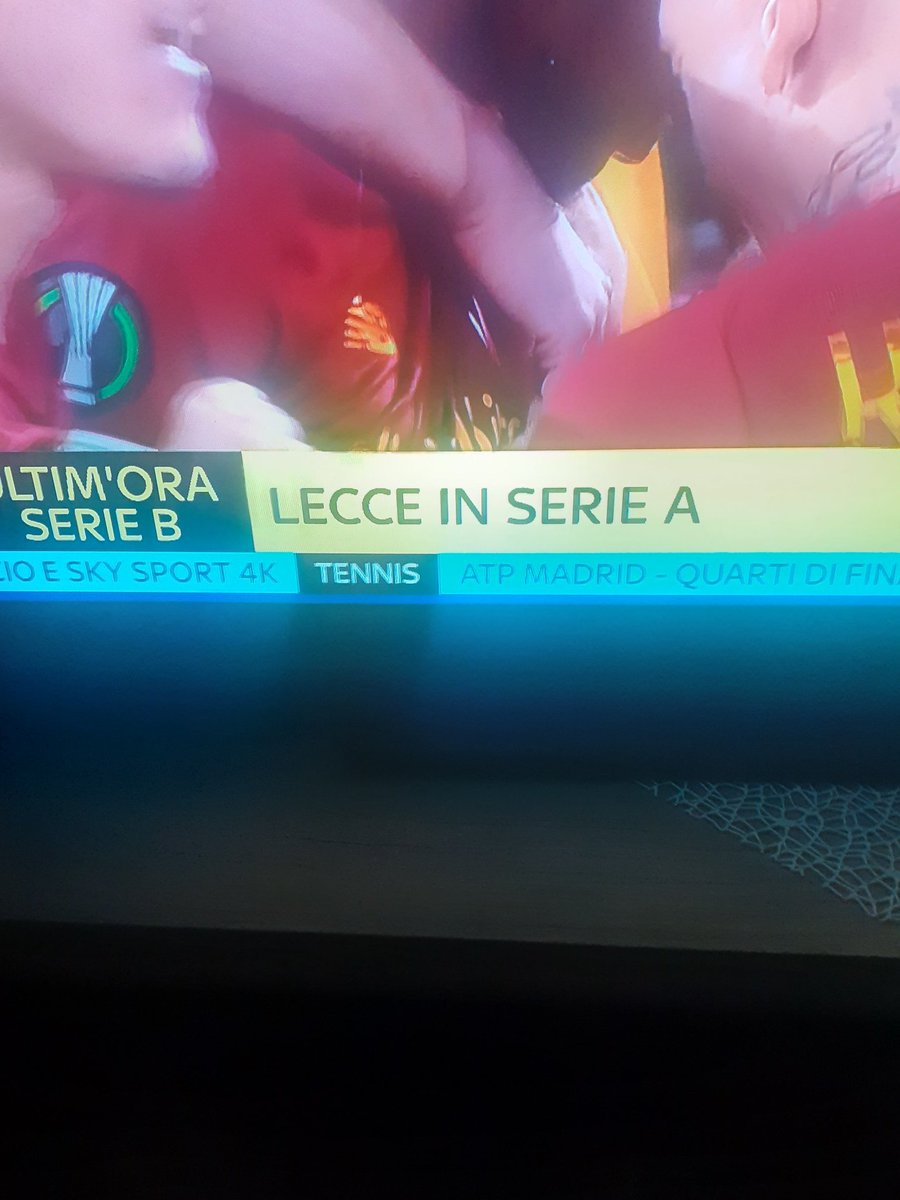 angelomaglie's tweet photo. Yessss #leccepordenone ##SerieB #SerieA #barimerda #avantilecce #Lecce #Salento https://t.co/bB306BuZMm