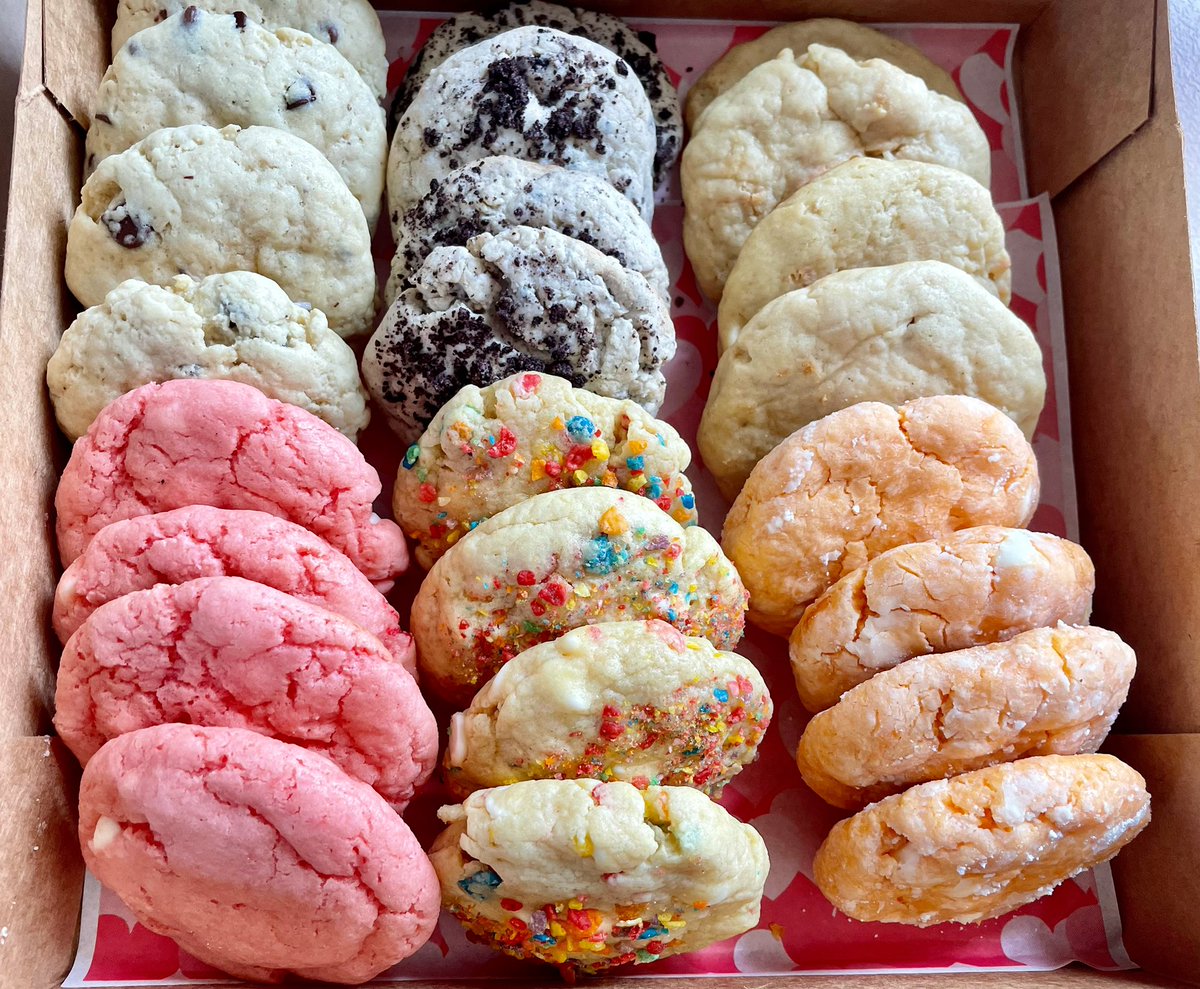sweetroars's tweet photo. Big Mama Box 📦
SOLD OUT.
Thank you everyone who ordered, the continued support is so appreciated!
We have a few variety dozen extras. Boxes will be posted IG story to claim! Pick up is today only 🍪🦖
#cookies #varietybox #cookiesofinstagram #shoplocal https://t.co/bFjH0dbzDm