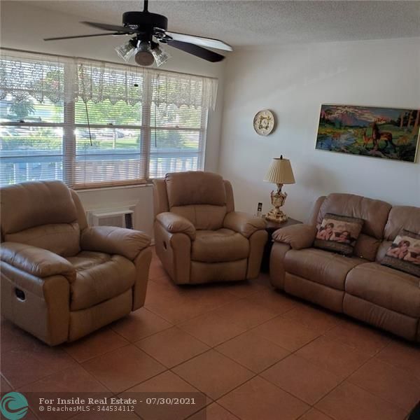 TheGreatAlix's tweet photo. Check out my #listing in #DeerfieldBeach #FL  #realestate #realtor https://t.co/EVrqwLYL3a https://t.co/1KWxka4Prp