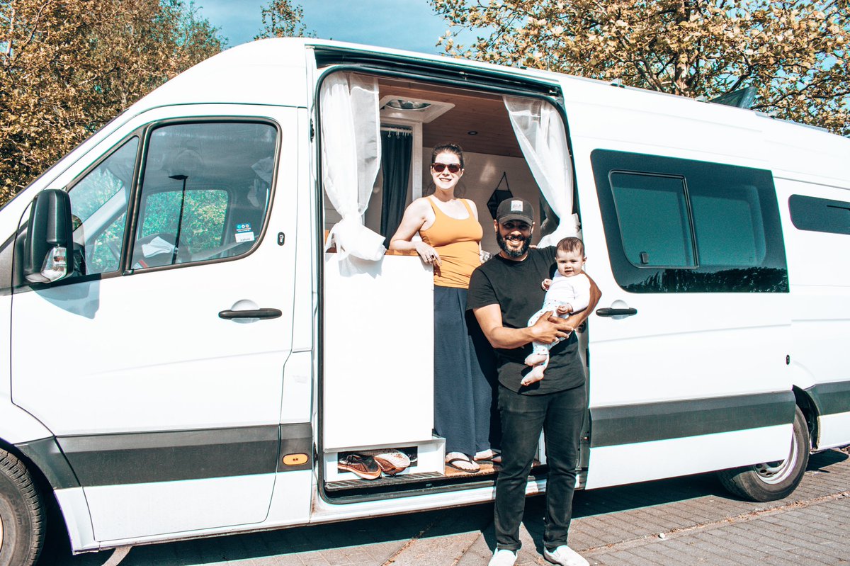 TheWholeWorldOr's tweet photo. Bonjour Mes Amis! 🇫🇷
Well, well, well what do we have here? We have FINALLY made it out of the UK!
Earlier this week we hopped on the Eurotunnel, had a nap & voila woke up in France! Stay tuned to find out what our plans are…🚐🌍
#vanlifefamily #sprinterconversion #vanlife https://t.co/acEhAzPn1o