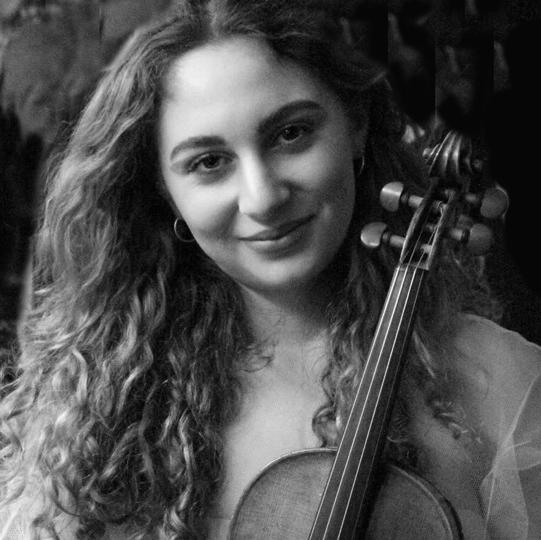 *This Sunday 8 May 2022 3pm Bray Parish Church* Leora Cohen (vn) and I perform: *Beethoven* Sonata No. 1, Op. 12 *Edwin Roxburgh (b. 1937)* Lament for the Victims of Conflict (version for violin and piano) WORLD PREMIERE @UnitedMusicPubl *Brahms* Sonata No. 2 in A major Op. 100