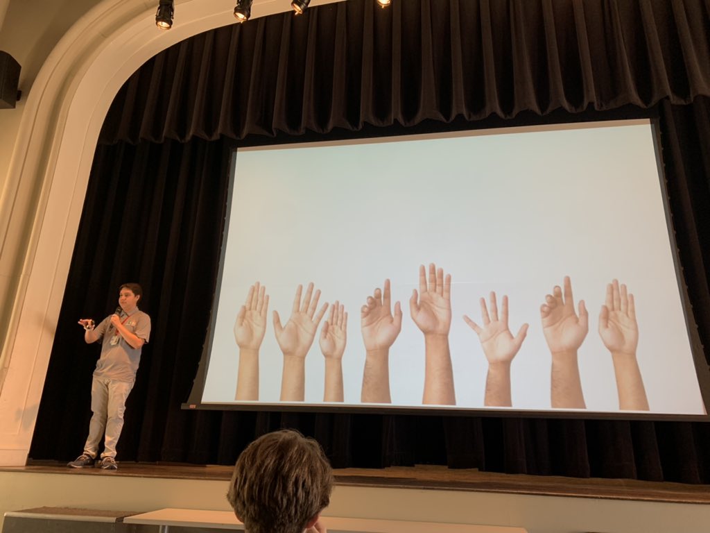 LGuerrero_MET's tweet photo. Yesterday we gave our final TED talks! #PeoriaMET #PeoriaMETEng https://t.co/AqmpPIBlEh