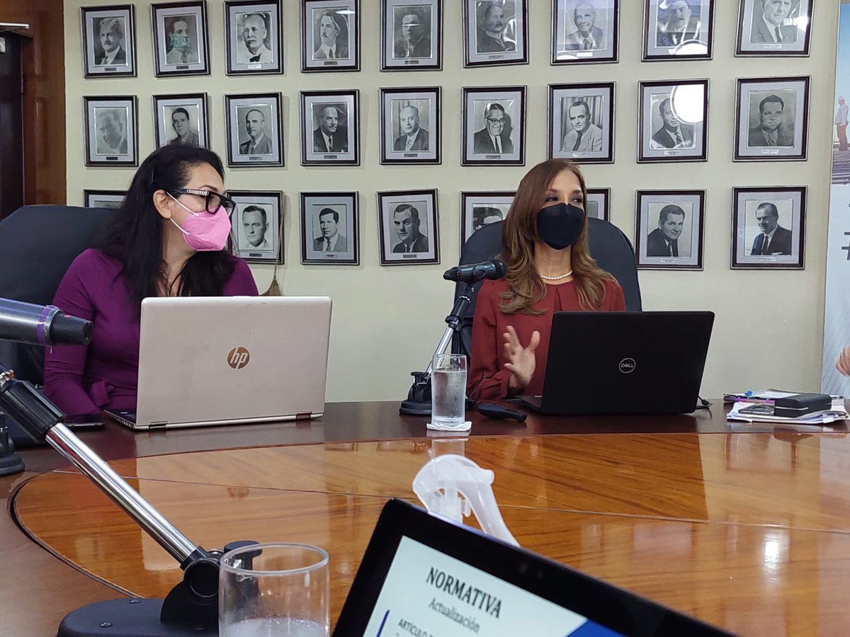 ItasLaw's tweet photo. En días pasados, la Lcda. Melissa Davis participó en el conversatorio sobre la Adopción del Formulario de Prueba de Origen de Mercancías, de la @CCIYAP. https://t.co/kcqpTTEzeH