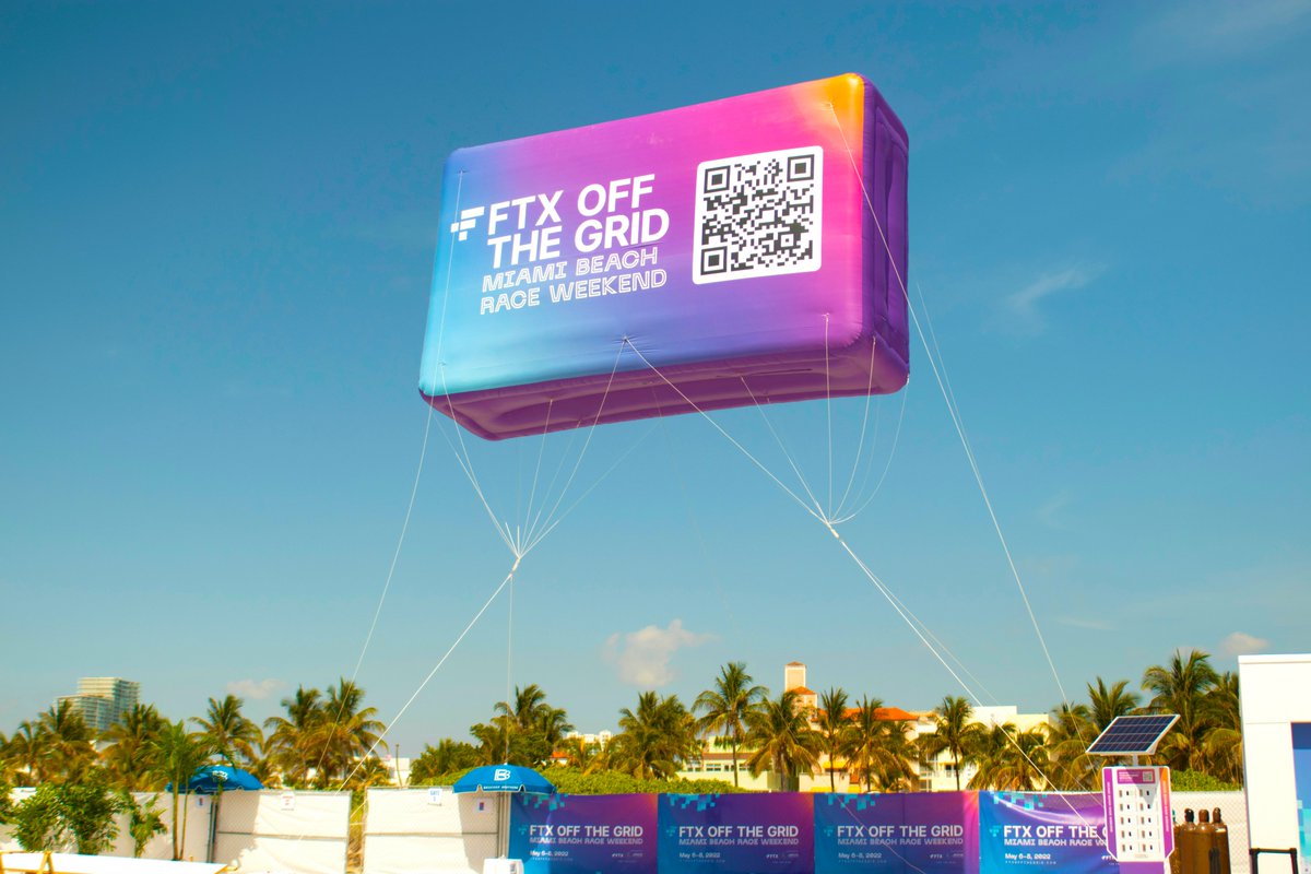 FTX_Official's tweet image. #FTXOffTheGrid has officially begun!

You know it's official because we have the giant scissors and everything.