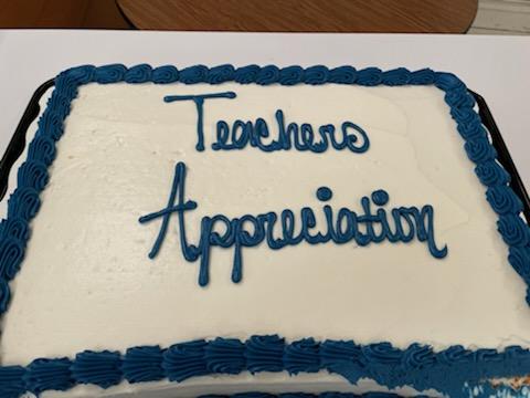 StrehleStrong's tweet photo. Ending a wonderful Teacher Appreciation week with sweet treats! 😋 https://t.co/YQf2DFWf8z