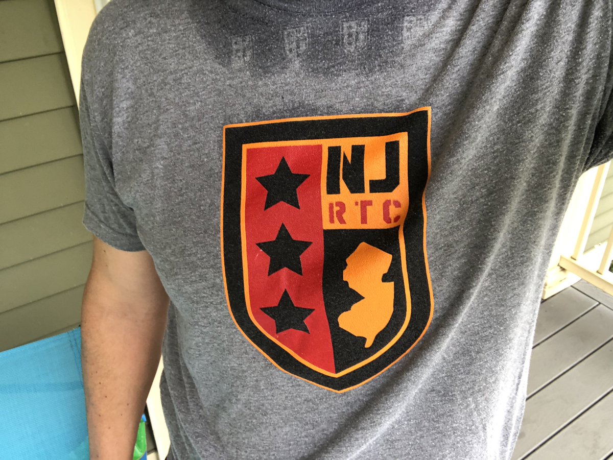 TheSaltyWalkon's tweet photo. Saw Chloe Ayres rocking a 🔥 @TheNJRTC singlet today and knew how the run would go. #Jersey #TaylorHam #SweatActivated #WrestlingShirtADayinMay https://t.co/kPQ4eCKBwH