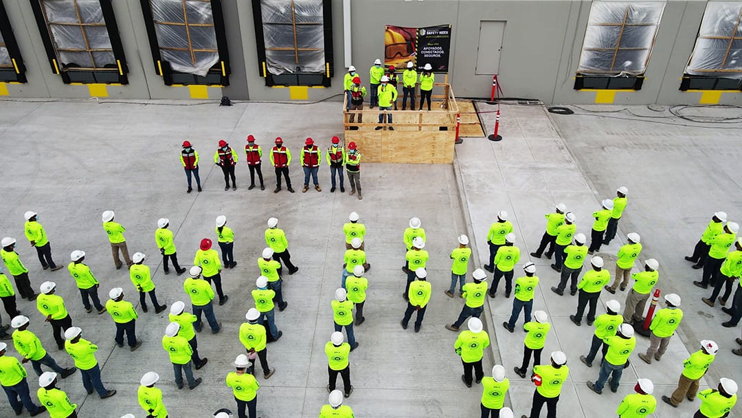 tensa_mx's tweet photo. Esta semana, se llevó a cabo el festejo de la seguridad (Safety Week) además de celebrar 500,000 HRS sin accidentes. El objetivo es concientizar al personal en general sobre la importancia de la seguridad y la integridad física.

#SafetyWeek  #TensaConstrucciones #consturccion https://t.co/qHkjfx18OJ