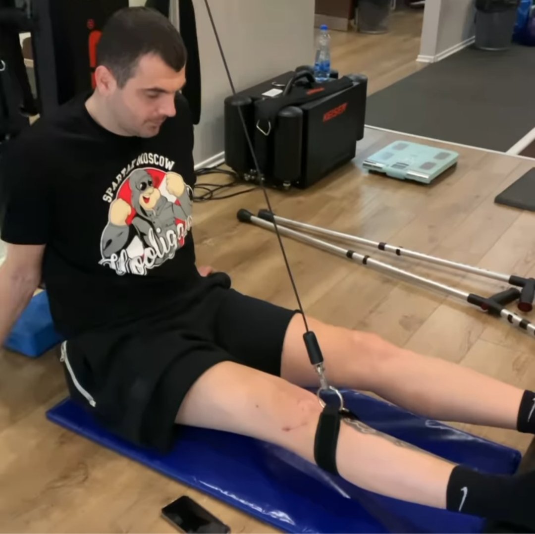 techsport_tv's tweet photo. Prelepe vesti!
Veteran i iskusni srpski košarkaš Sava Lešić počeo je sa procesom oporavka, nakon operacije od teške povrede koja ga je zadesila početkom godine. Krilni c. ima 34 godine i nadamo se njegovom brzom oporavku i povratku na parket.
#basketball #savalesic #tsstv https://t.co/hpvCRdtoBF