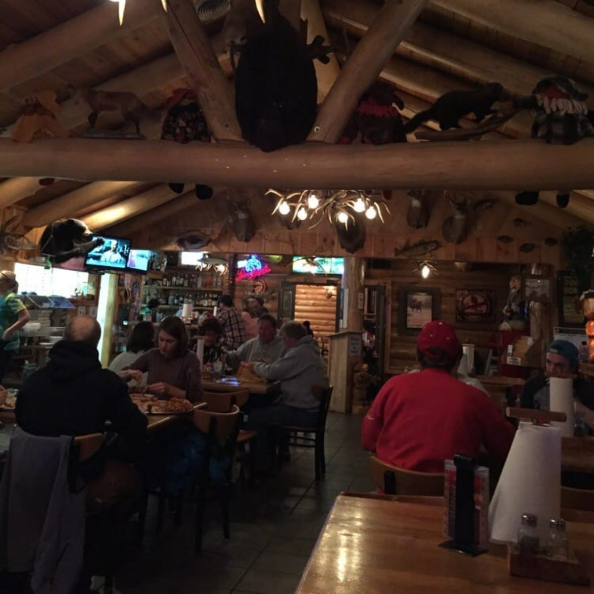 CoopsPizzaWI's tweet photo. Good food is easy to come by when you're hanging out at Coop's Pizza. https://t.co/Yc9C567WQO