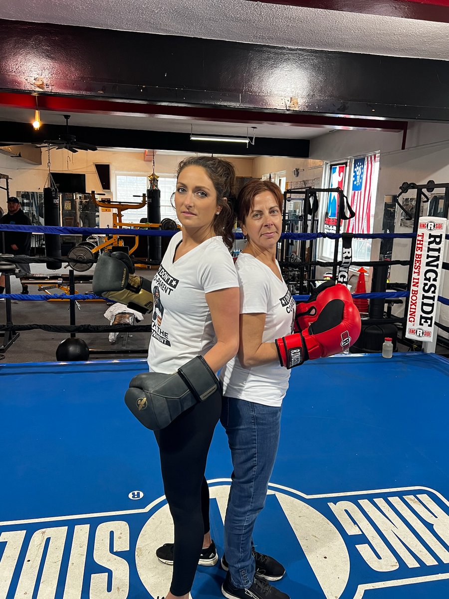 Back2SchoolUSA's tweet photo. We weren't kidding when we said "we would fight to reopen schools"!
Happy Mother's Day!
.
.
.
#backtoschoolpa #astudentfirstmovement #clariceforpa #schill4capitolhill #mothersday2022 #HappyMothersDay2022 https://t.co/iZJIUnKxyN