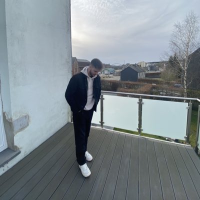Cocooostx's tweet photo. #NouvellePhotoDeProfil https://t.co/6798PhkNSo