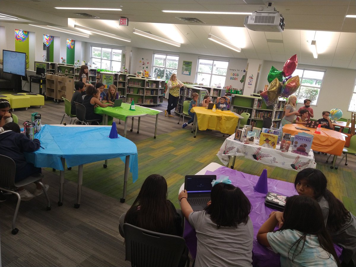 Hernandez Reading Heroes tweet media