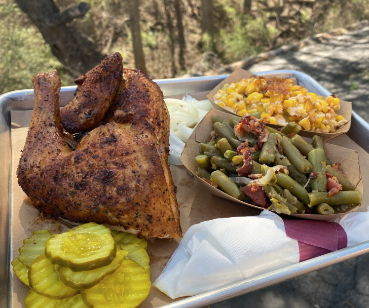 bigdbarbecue's tweet photo. We dare you to eat it all.
#BigDBBQ #bbqChicken #authenticBBQ #MansfieldBBQ https://t.co/GX4FVEmCJh
