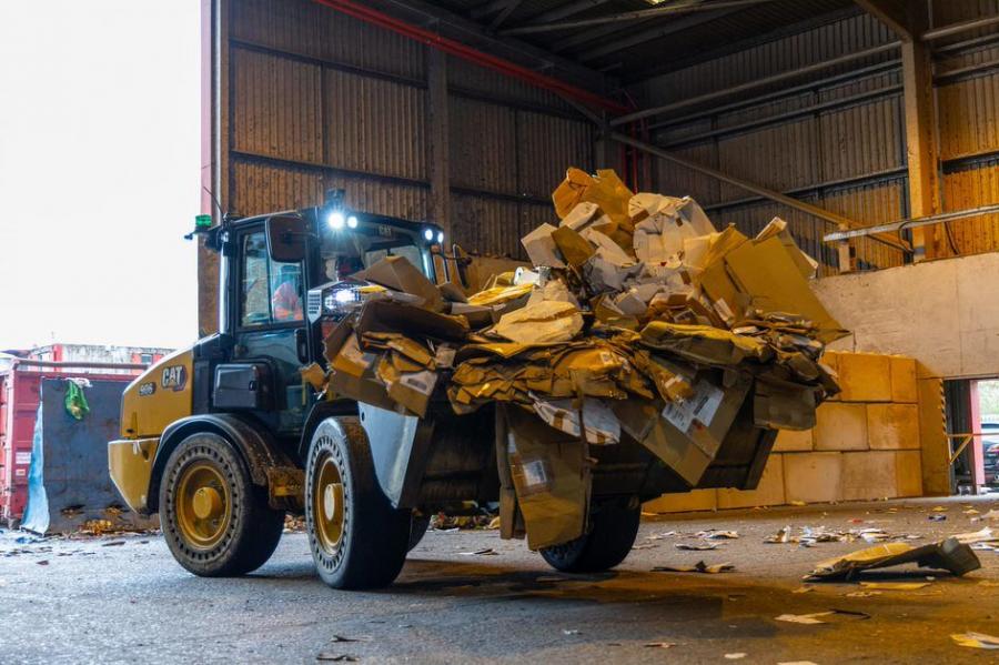 CEGltd's tweet image. Next Generation Cat 906, 907, 908 Compact Wheel Loaders dlvr.it/SPvJFK #Construction #Caterpillar #CompactWheelLoaders