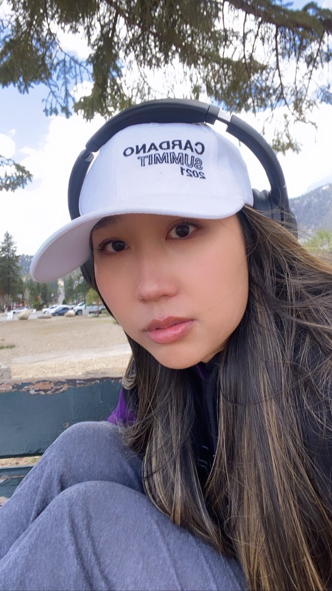 Who else is going to @RareBloomEvent? <a href="/Cardano/">Cardano Community</a> #CardanoCommunity #ADA #gmi yes im wearing a cardano cap and a <a href="/0xPolygon/">Polygon | POL</a> hoodie 😂