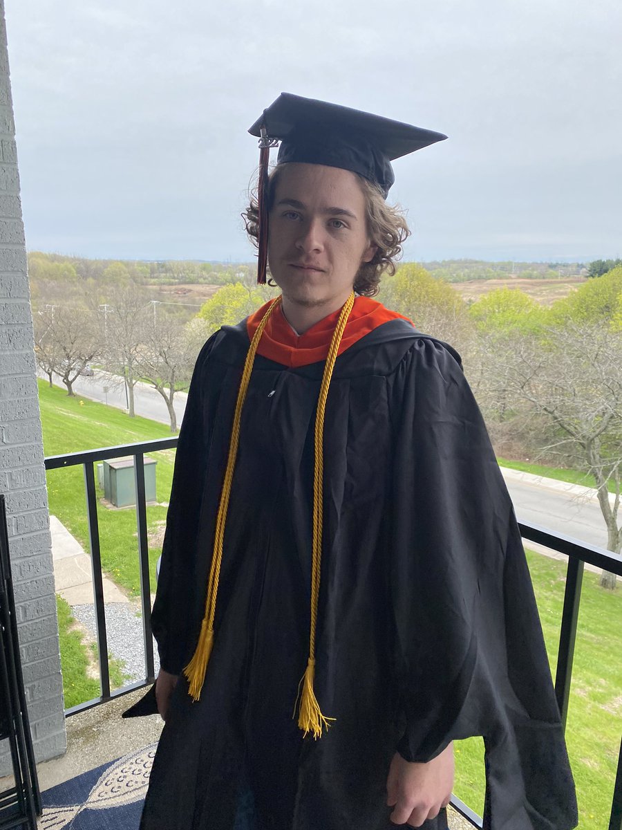 jaimie_polanco's tweet photo. Congrats Owen! You’ve slayed the house down hunty!! #RITGrad https://t.co/m7r6BnNoaV